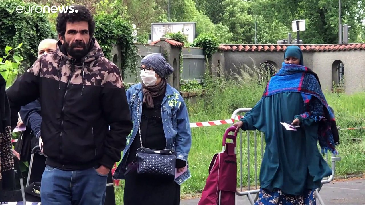 Corona-Krise in Pariser Vororten: 'Ohne die Tafel würden wir Müll essen'