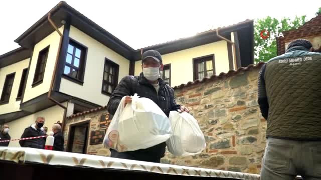 Osmangazi'de sofralar ayrı gönüller bir