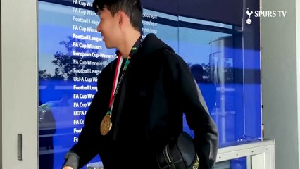 Son Heung-min trở về Tottenham