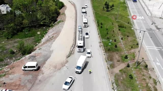 43 ilin geçiş noktasında araçlar tek tek durduruldu