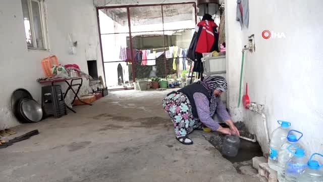 Venedik gibi köy...Bu köydeki evlerin altından su akıyor