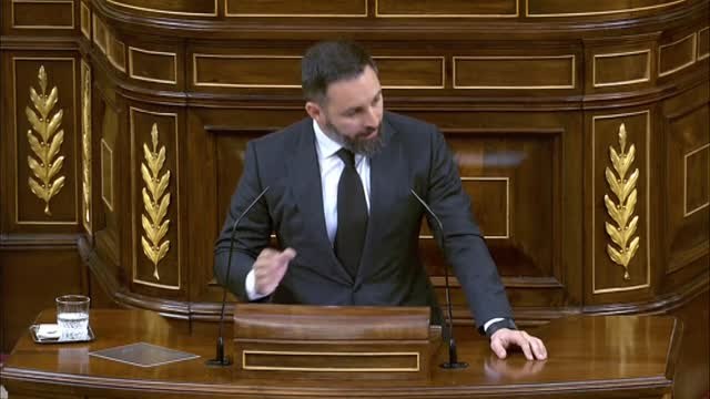 Abascal: Señor Sánchez es usted el campeón en número de muertos por coronavirus y sanitarios contagiados