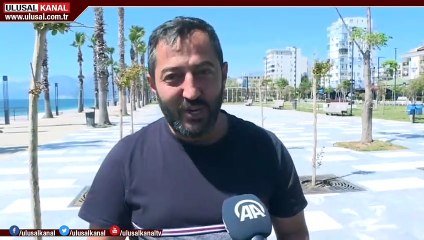 Konyaaltı Sahili'nde denize giren vatandaş ceza yedi