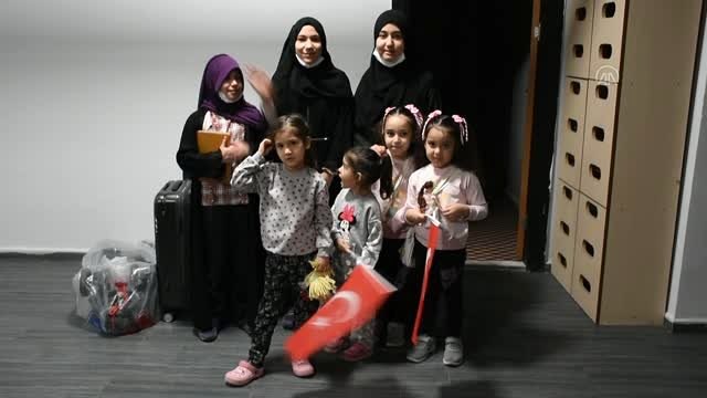 Karantina süreleri sona eren 182 kişi memleketlerine uğurlandı