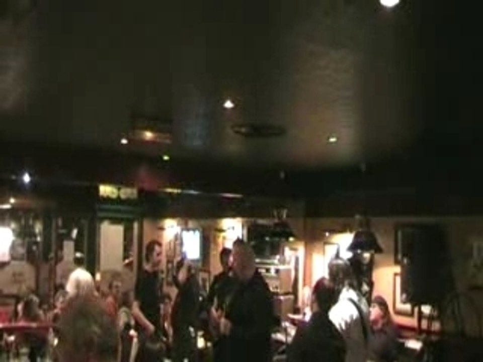 Shake Your Hips !  Baby sweet home chicago