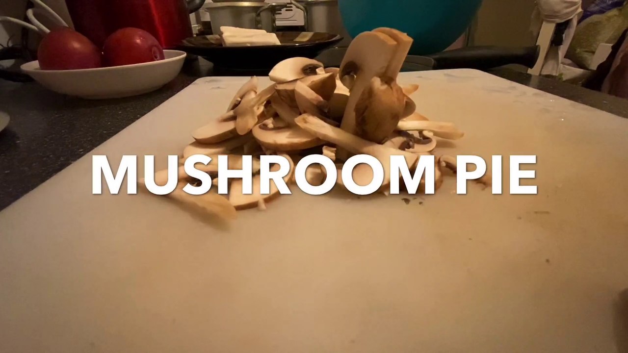 Mushroom pie