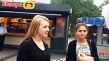 A sister converted to islam while  standing on the  state in France