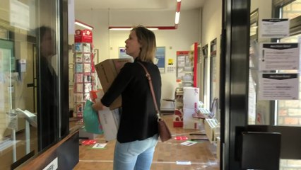 Déconfinement: mesures de distanciations sociales à la Poste
