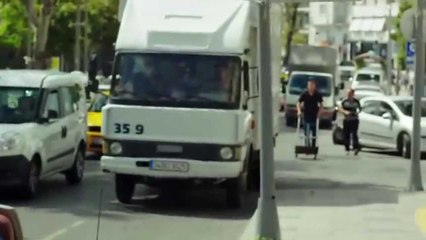 İki Erkek Arasında "Gönül İşleri 1. Bölüm"