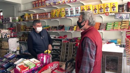 Gizli hayırsever bakkala girdi, 10 bin TL’lik borcu kapattı