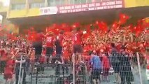 Không khí cổ vũ tại SVĐ Hàng Đẫy