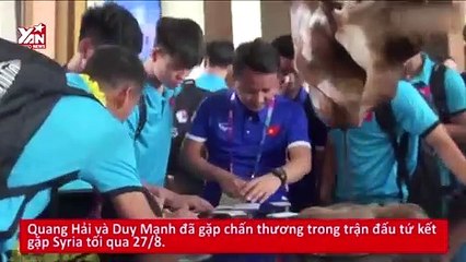 Biểu cảm phụng phịu đáng yêu của Quang Hải