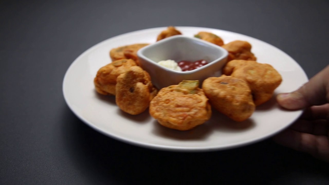 Cauliflower Pakoda Recipe | Crispy Gobi Pakora | Spicy Delicious