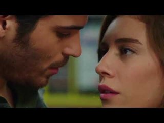 Bedir ile Sevda Kütüphanede Öpüşeceklerdi - Gönül İşleri 17. Bölüm