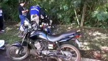 Homem é socorrido ao cair de moto na Região do Lago