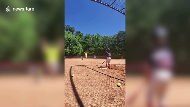 Heartwarming moment US dad celebrates young son's first home run