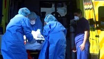 İngiltere ve İtalya'da koronavirüs nedeniyle son 24 saatte 813 kişi hayatını kaybetti