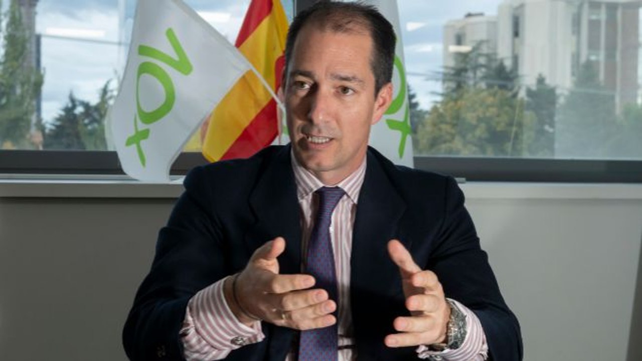 El Quilombo / Entrevista  a Víctor González Coello (VOX): «Sánchez exportaba material sanitario a Cuba cuando nuestros sanitarios se protegían con bolsas de basura»