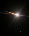 Endonezya'da büyük bir meteorun düşme anı saniye saniye görüntülendi