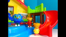 PRESCHOOL Playground Little People Set DANIEL TIGER TOYS-