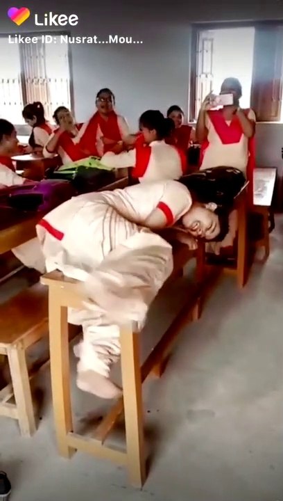 Like_Super masti video