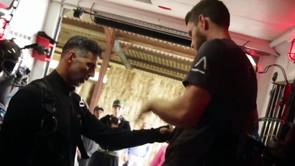 Akshay Kumar learning to fly a jet suite