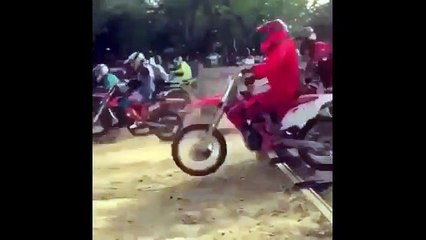 AMAZING MOTOCROSS MOMENTS 2020 FULL GAS