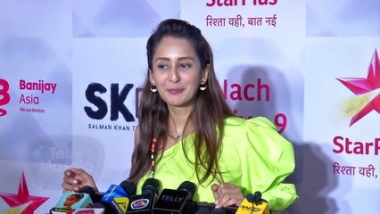 This TV Actress Maintains Distance From Social Media After DEPRESSION