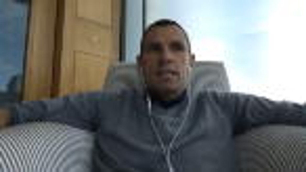 Neutral venues not the answer for Premier League restart - Gus Poyet