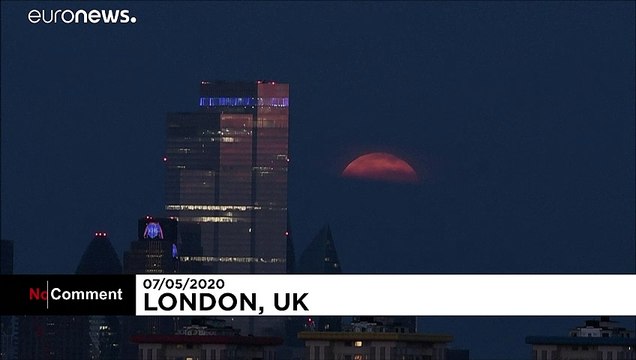 Наступило последнее суперлуние в этом году