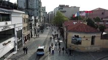 İSTANBUL-TAKSİM MEYDANI VE İSTİKLAL CADDESİ'NDE MASKE TAKMA ZORUNLULUĞU GETİRİLDİ