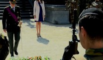 Le roi Philippe, la reine Mathilde et Sophie Wilmès commémorent la Libération à la Colonne du Congrès à Bruxelles