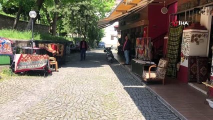 Salgına rağmen nargile partisi yaptılar.