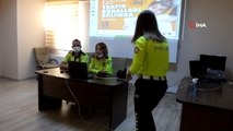 Balıkesir'de trafik polislerinden evde kalan öğrencilere online trafik eğitimi