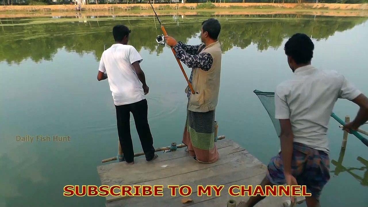 big catfish hunting and fishing | pangas catching by Simon