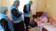 Salgınla mücadele 18 bin yaşlıya evde sağlık hizmeti