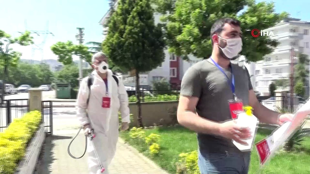 Nilüfer’de berber ve kuaför salonları dezenfekte edildi