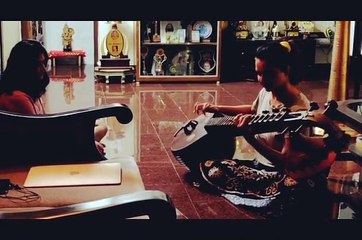 மஞ்சு வாரியர் திறமை கண்டு வியந்த கீர்த்தி சுரேஷ்! - வீடியோ