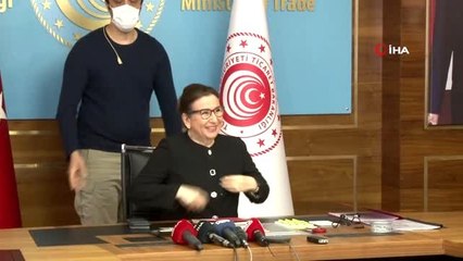 Bakan Pekcan "E-Ticaret Olarak KOBİ'lerin Yanındayız" kampanyasını tanıttı