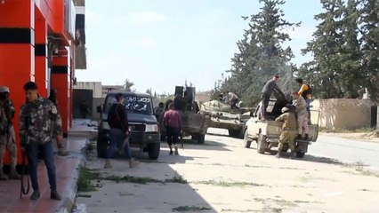 استمرار المعارك حول قاعدة الوطية العسكرية بليبيا