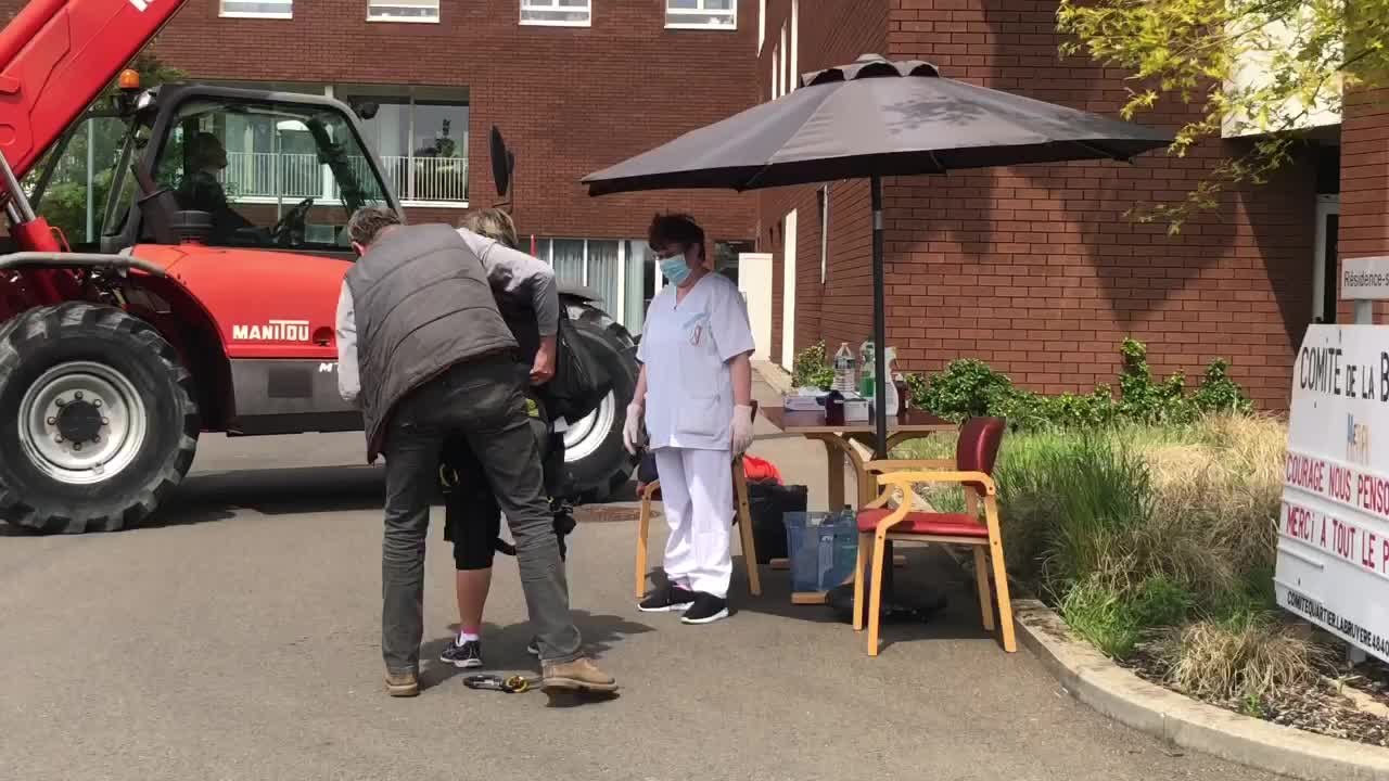 Visite en nacelle à la maison de repos