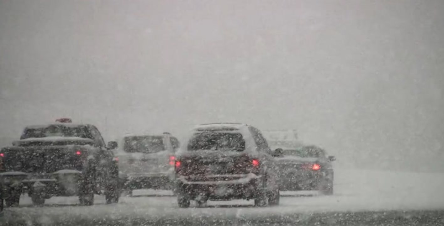 How to drive on snowy roads