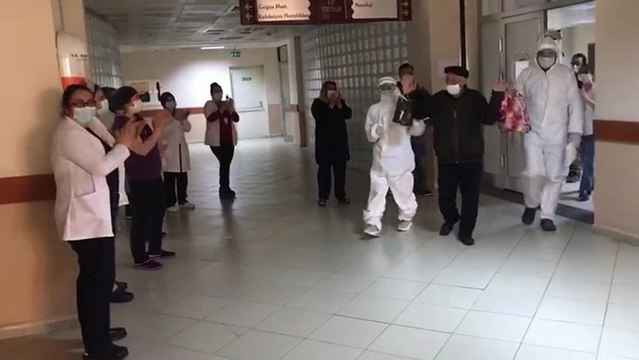 72 yaşında coronayı yendi, böyle taburcu oldu