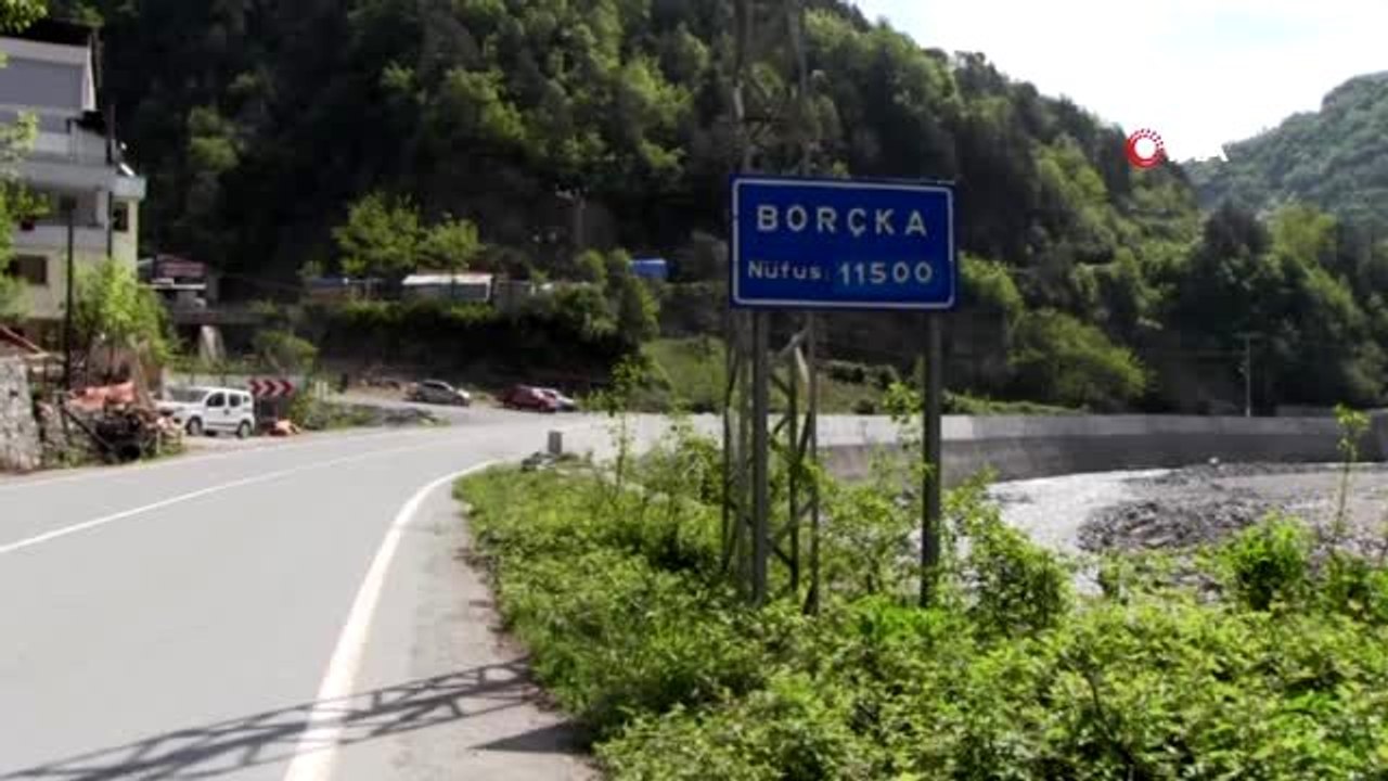 Koronavirüs karantinaları sonrası Artvin'in Borçka ilçesinde köylere göçler başladı