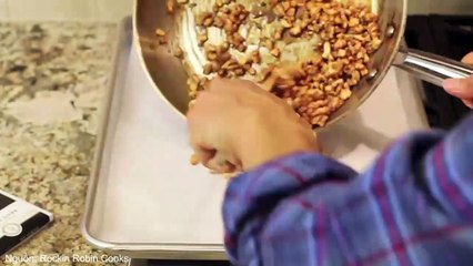 Những loại thực phẩm dành riêng cho những cô nàng da dầu