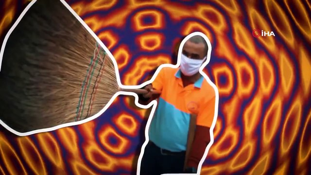 Çöp temizliği sırasında dans ederken görüntülenen temizlik işçisi için belediye tarafından klip çekildi