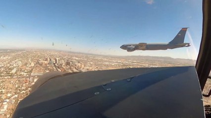 You'll want to fly the F-22 Raptor after watching this