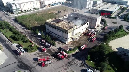 Kocaeli'de fabrika yangını, duman gök yüzünü kapladı-4