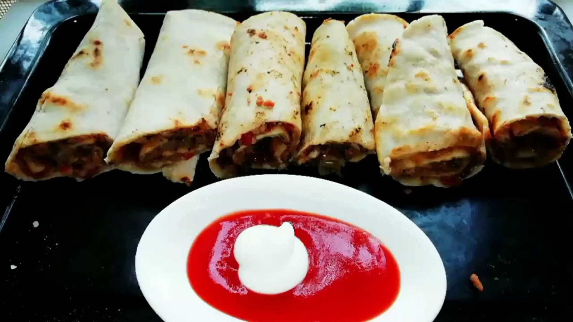 ⁣Turkish Lahmacun | Turkish Pizza || Cookery