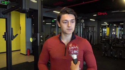 İZMİR VİRÜS SÜRECİNDE EVDE SPORA DİKKAT